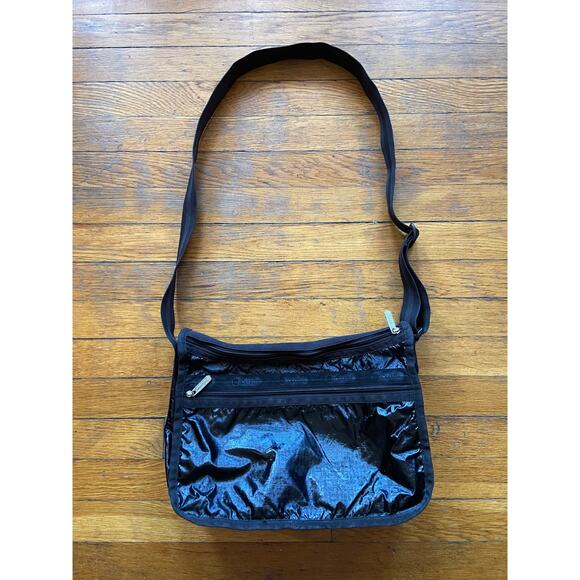 LESPORTSAC Expandable Black Crossbody Bag - Picture 5 of 15